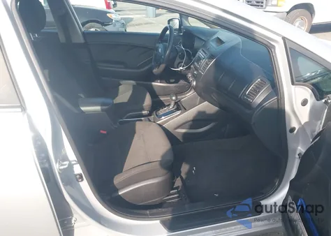 2017 Kia Forte Lx from USA, damaged, VIN 3KPFK4A72HE031499